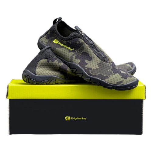 RIDGEMONKEY APEAREL DROPBACK AQUA SHOES CAMO SIZE UK7 (EU41)